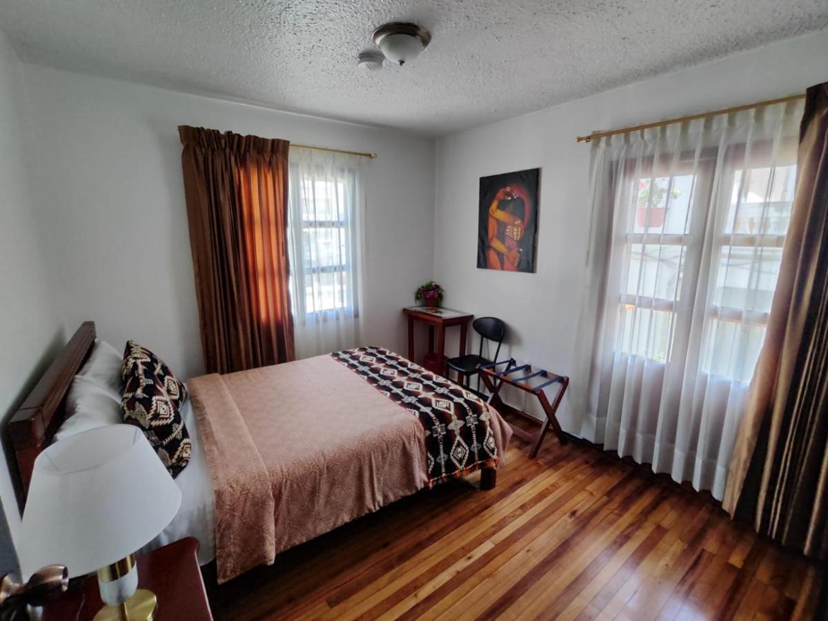 Apartamento 32 Juana De Arco Quito Esterno foto